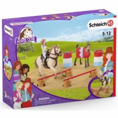 schleich HORSE CLUB First Steps on the Western Ranch