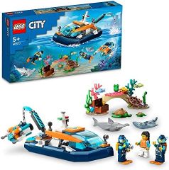 LEGO CITY 60377 El bote de exploraci�n submarina, juguete con figuras de animales marinos