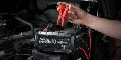 Noco genius10 eu cargador de baterías de 10a para baterías de 6v/12v con función de mantenimiento y desulfuración