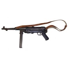 Réplica de Ametralladora MP40, 9mm, Diseñado por Heinrich Vollmer de Erma en Alemania en la Segunda Guerra Mundial 1940 , con correa de piel.