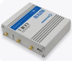 Teltonika RUTX10 router inalámbrico Gigabit Ethernet Doble banda (2,4 GHz / 5 GHz) Blanco