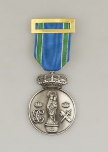 Condecoracion Albainox Medalla Centenario Virgen Del Pilar, Material de Zamak, Tamaño de 4,4 X 5,5 cm 09536