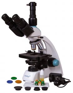 Microscopio trinocular Levenhuk 400T