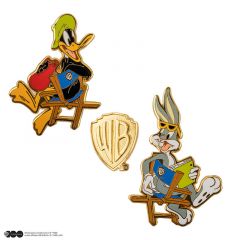 Cinereplicas - Juego de 3 pines metálicos Bugs Bunny y Pato Lucas en Warner Bros Studio ~5cm - Licencia Oficial